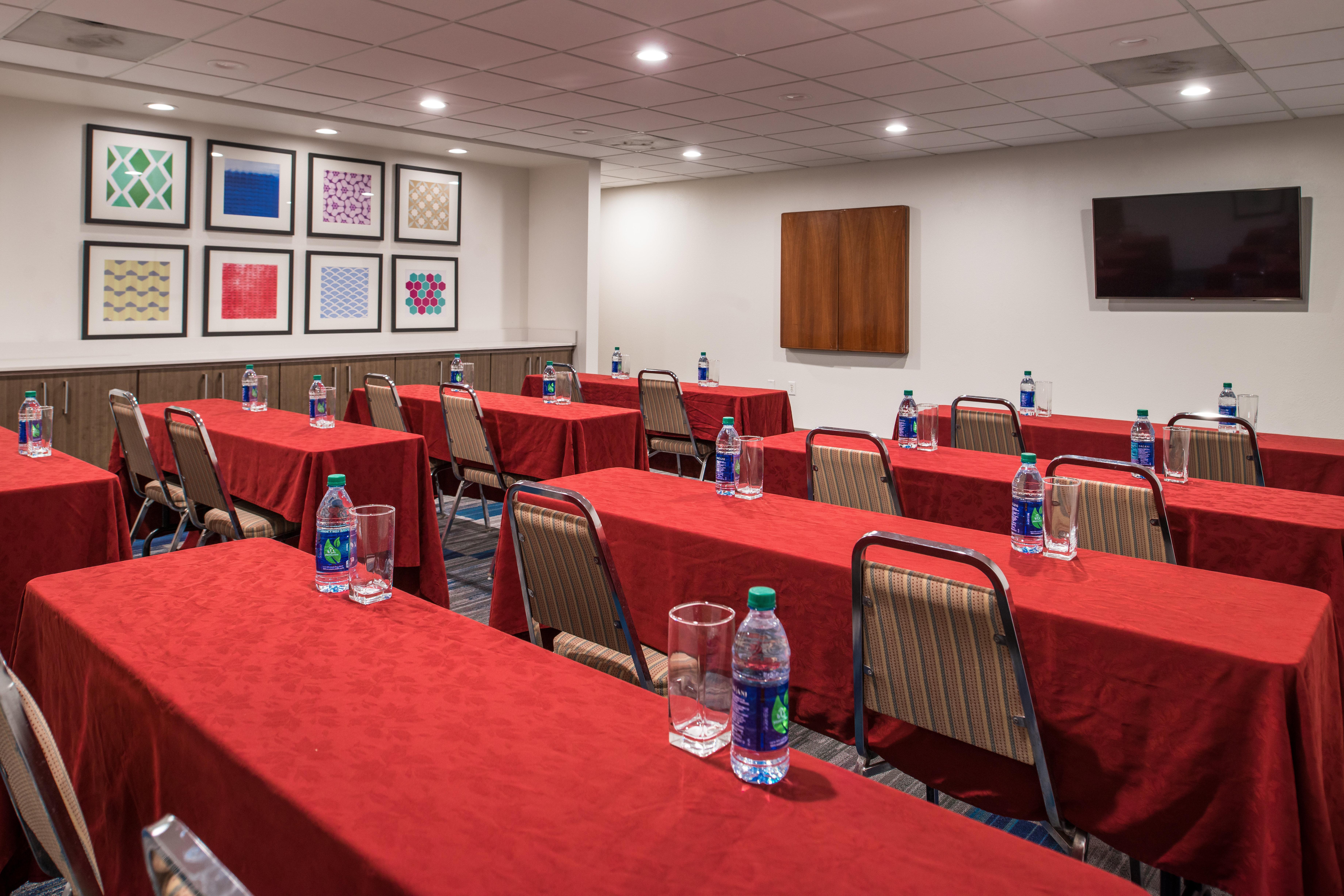 Holiday Inn Express Hotel & Suites Tampa-Anderson Road-Veterans Exp By Ihg West Chase Exteriör bild