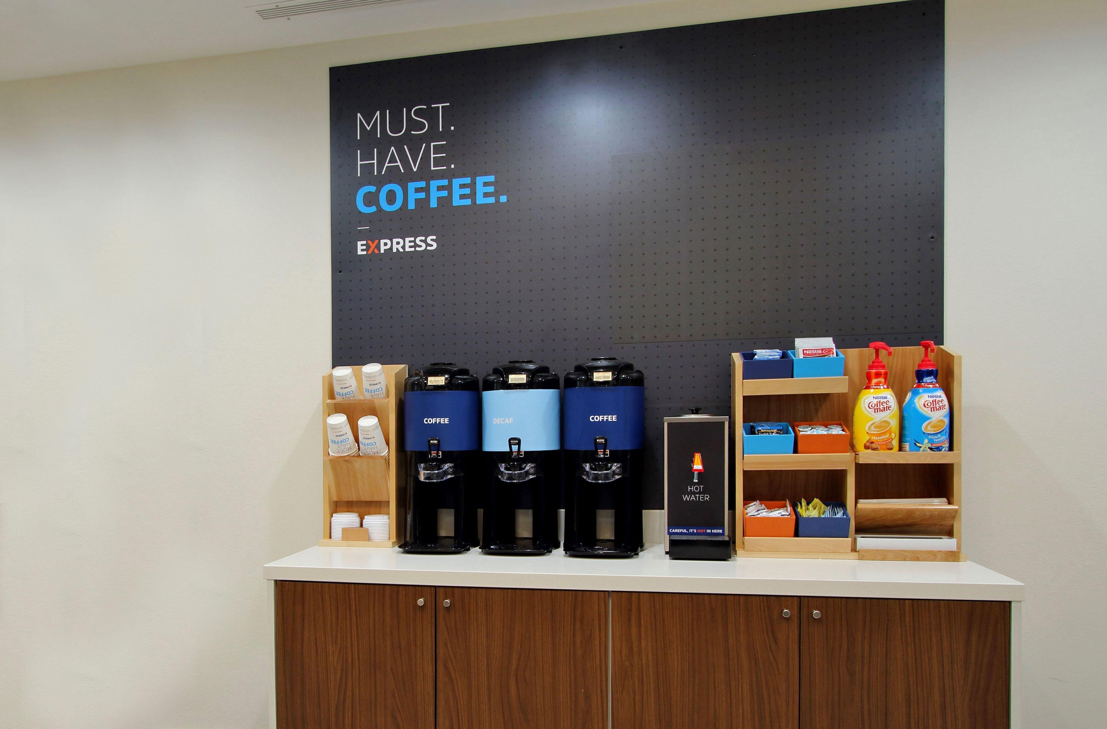 Holiday Inn Express Hotel & Suites Tampa-Anderson Road-Veterans Exp By Ihg West Chase Exteriör bild